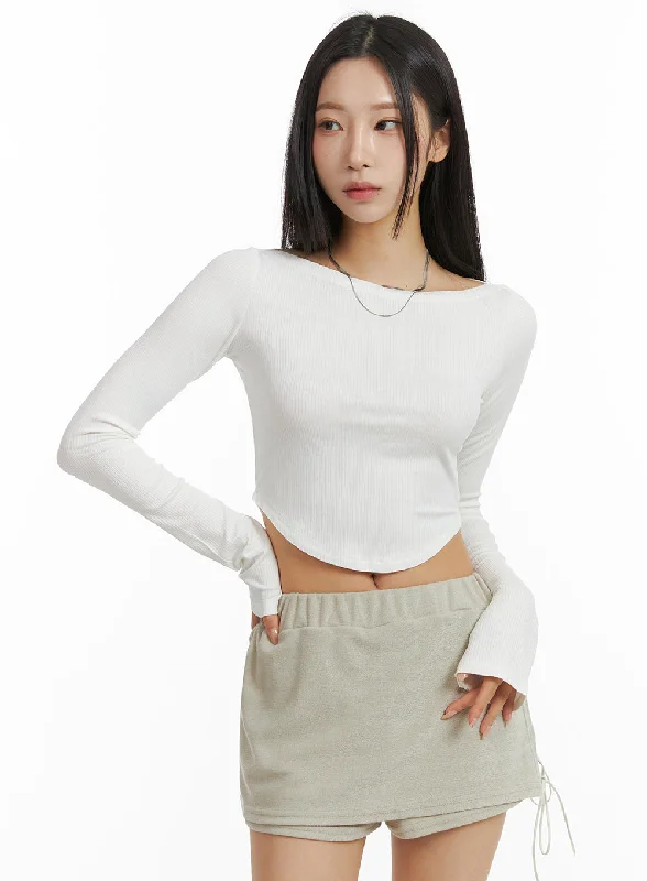 Striped Women's Crop Top in Navy and White for a Nautical and Timeless StyleSlim Fit Long Sleeve Crop Top CJ408