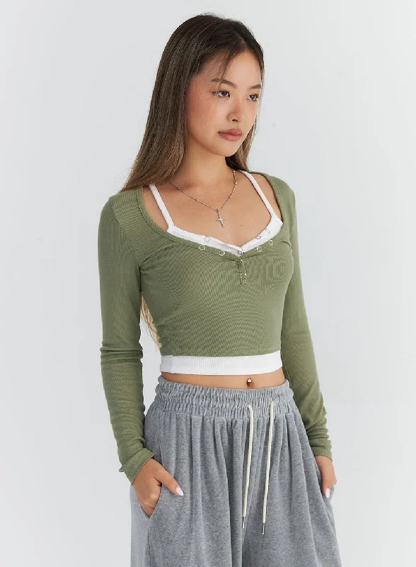 Crochet - Knit Women's Crop Top in Cream for a Bohemian and Artisanal LookLayered Front Button Long Sleeve Top CO311