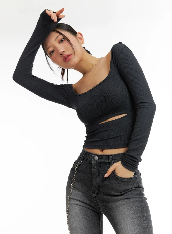 Velvet Women's Crop Top in Purple for a Luxurious and Rich - Hued Winter LookSquare Neck Cut Out Crop Top IM405