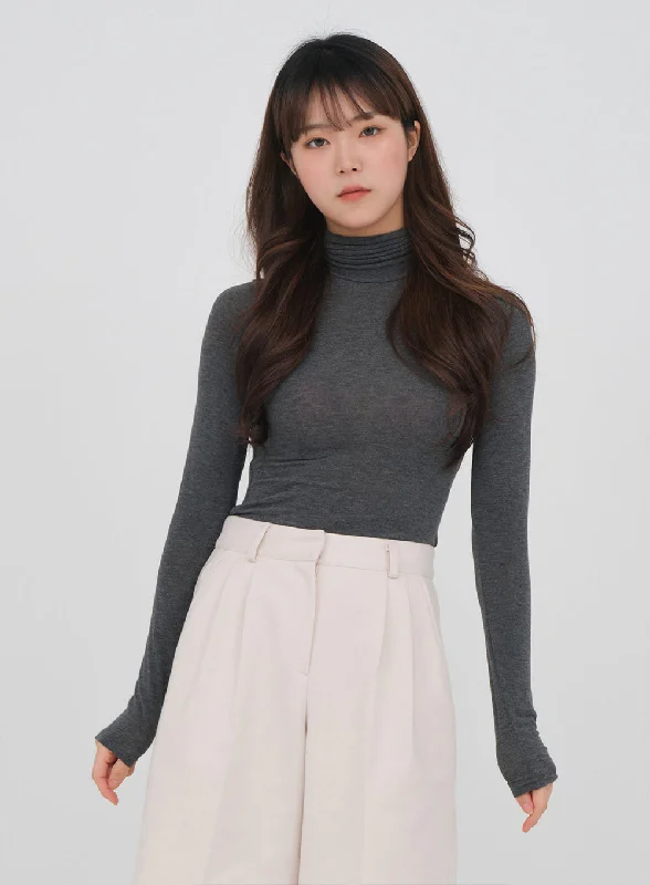 Ribbed Women Long Sleeve Top with a Textured AppealTurtleneck Top J4