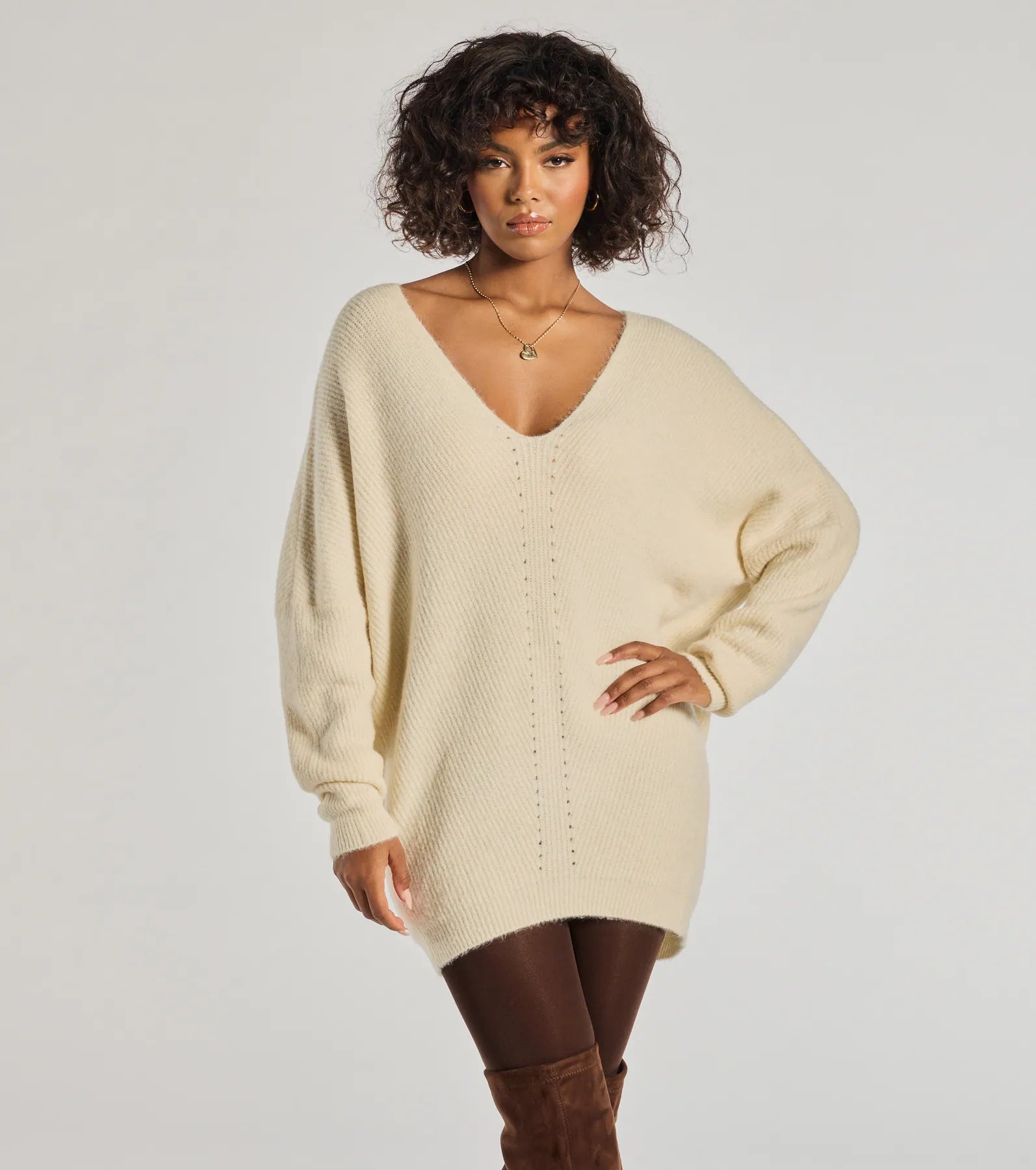 Puffer - Sleeve Women Long Sleeve Top for a Fashion - Forward LookEffortless And Cozy Knit Long Sleeve Oversized Sweater