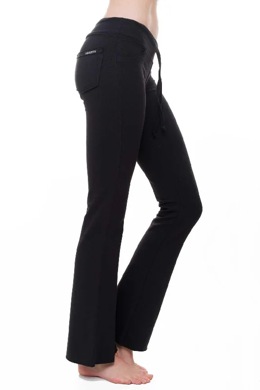 High - Waisted Women's Leather Tight Trousers in Black for a Rock - Chic LookEco Pocket Flare