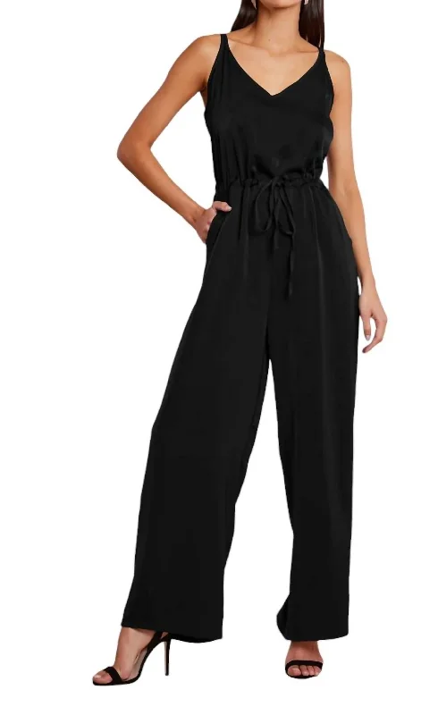 Plus Size Women's Plaid Tight Trousers in Multicolor for a Stylish and Classic LookPatton Jumpsuit In Noir