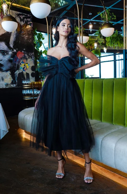 Backless Women Dress for a Sexy and Alluring Look at Evening EventsButterfly Black Tulle Midi Dress