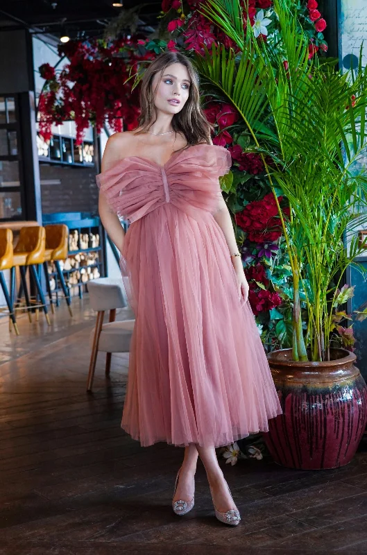 Sleeveless Women Dress in Bright Colors for Summer PartiesButterfly Mauve Tulle Midi Dress