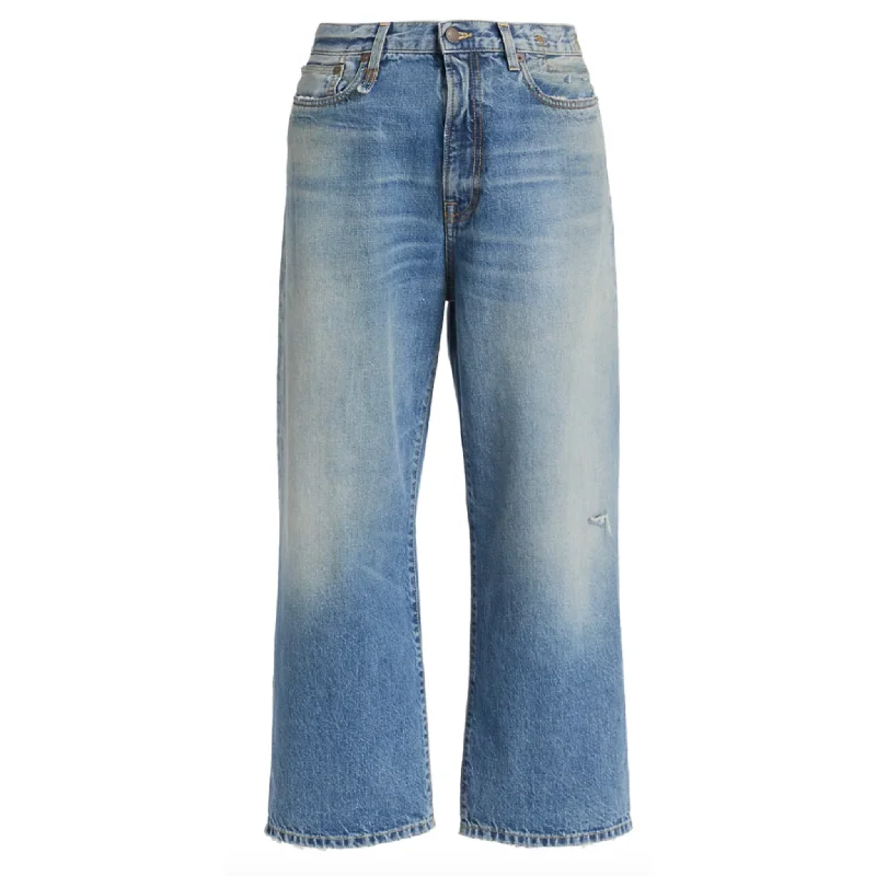 Cargo women jeans with multiple pockets for added functionalityAnkled D'arcy Jean