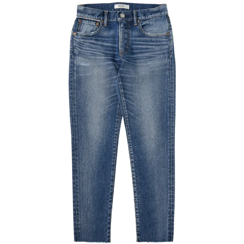 Bootcut women jeans to complement various shoe stylesAppleton Skinny