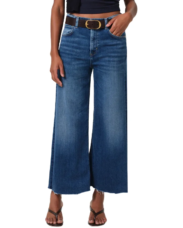 Wide - leg women jeans for a modern and relaxed vibeLyra Wide Leg Crop Jean in Ambry