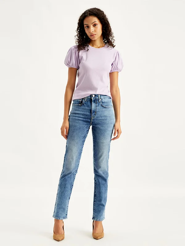 Mom jeans for a nostalgic and casual lookWomen's High Rise 724 Slim Straight Fit Indigo Jeans