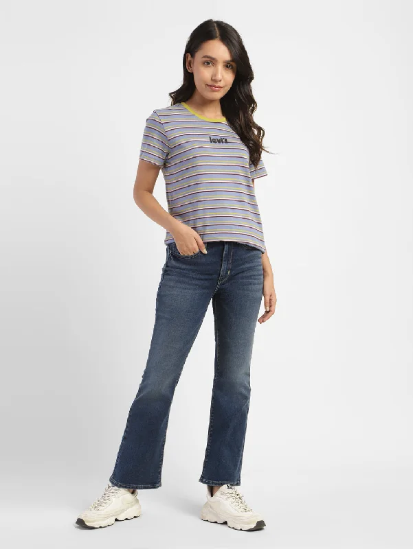 Ripped women jeans for a rebellious and fashion - forward styleWomen's 725 Bootcut Jeans