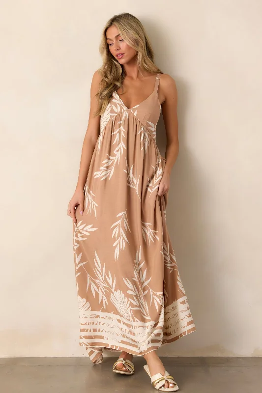 Empire Waist Women Dress to Accentuate the Bust and Conceal the WaistBohemian Life Tan Floral Maxi Dress