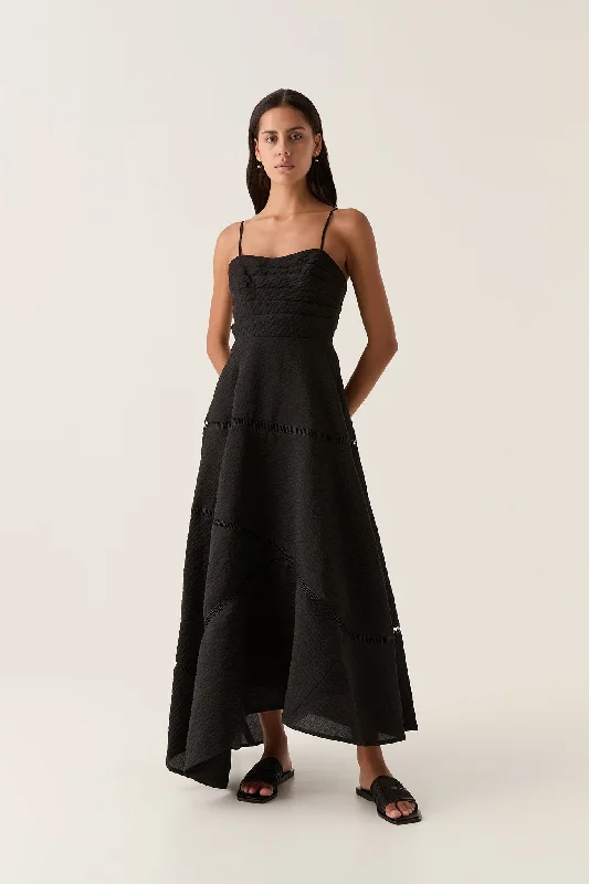 Pleated Women Dress with a Timeless and Elegant TextureCinque Jacquard Maxi Dress