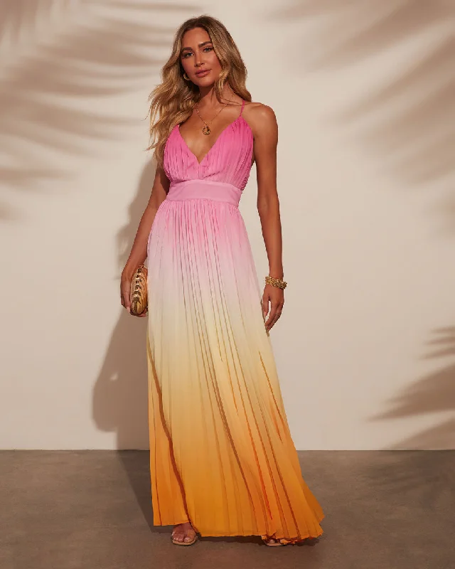 Empire Waist Women Dress to Accentuate the Bust and Conceal the WaistCora Ombre Maxi Dress