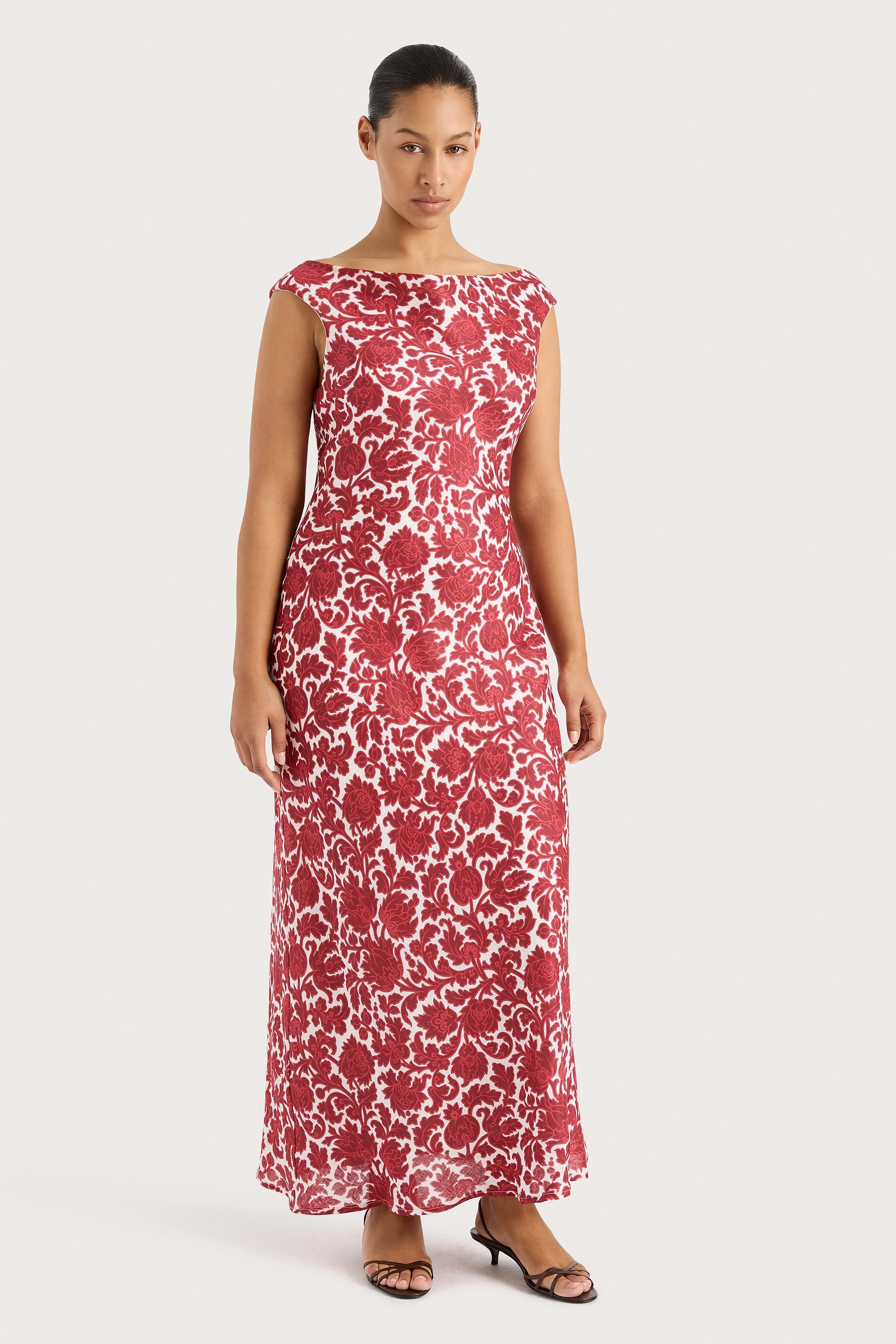 Plus Size Women Dress with a Flattering A - Line Cut for Comfort and StyleIlride Maxi Dress Heuchera Print