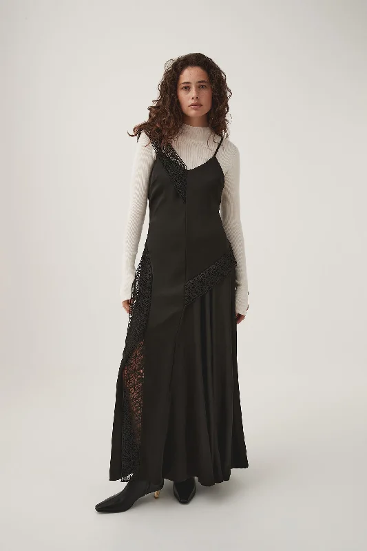 Empire Waist Women Dress to Accentuate the Bust and Conceal the WaistSpirit Lace Maxi Dress