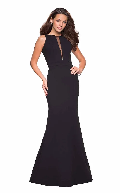 Lace - Embellished Women Dress for an Elegant and Sophisticated AppearanceLa Femme 27124 Dress