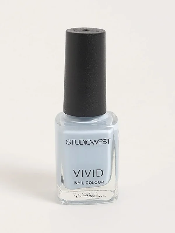 Linen Women Shorts for Breathable Comfort in Hot WeatherStudiowest Creme Azure BL-006 Nail Color - 9ml