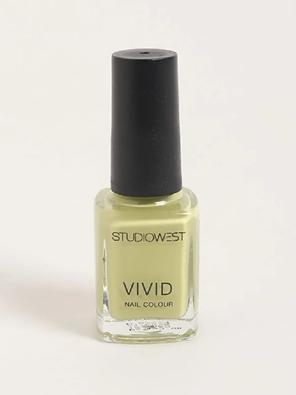 Leather Look Women Shorts for an Edgy and Chic StyleStudiowest Creme Olive GR-001 Nail Color - 9ml