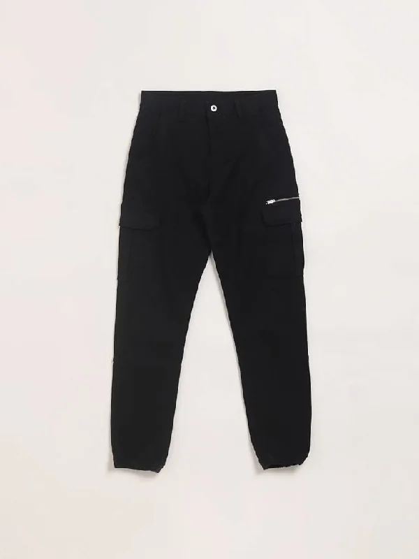 Jeanette Women Shorts with a Soft and Comfortable FeelY&F Kids Black Cargo Joggers